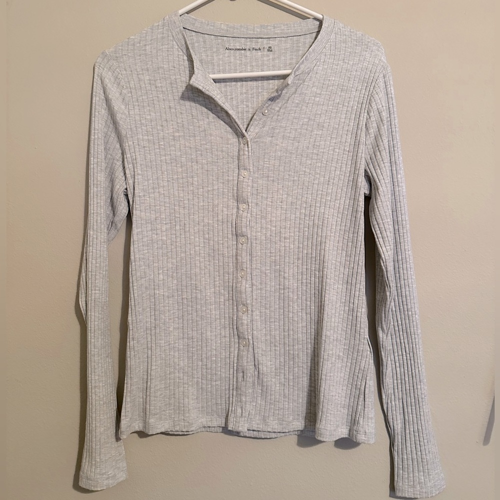 Abercrombie & Fitch Women's Long-Sleeve Button-Through Wide Rib Top